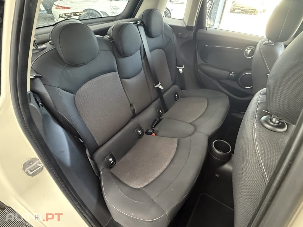 MINI Cooper One D