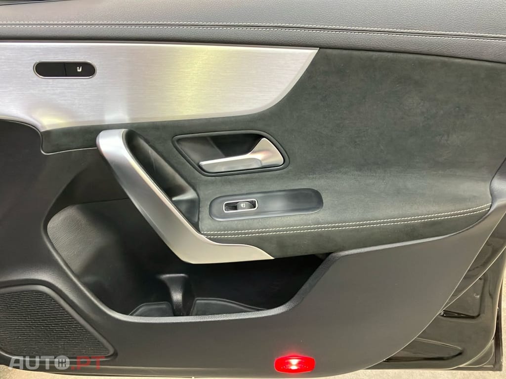 Mercedes-Benz CLA 250 e Shooting Brake AMG Line