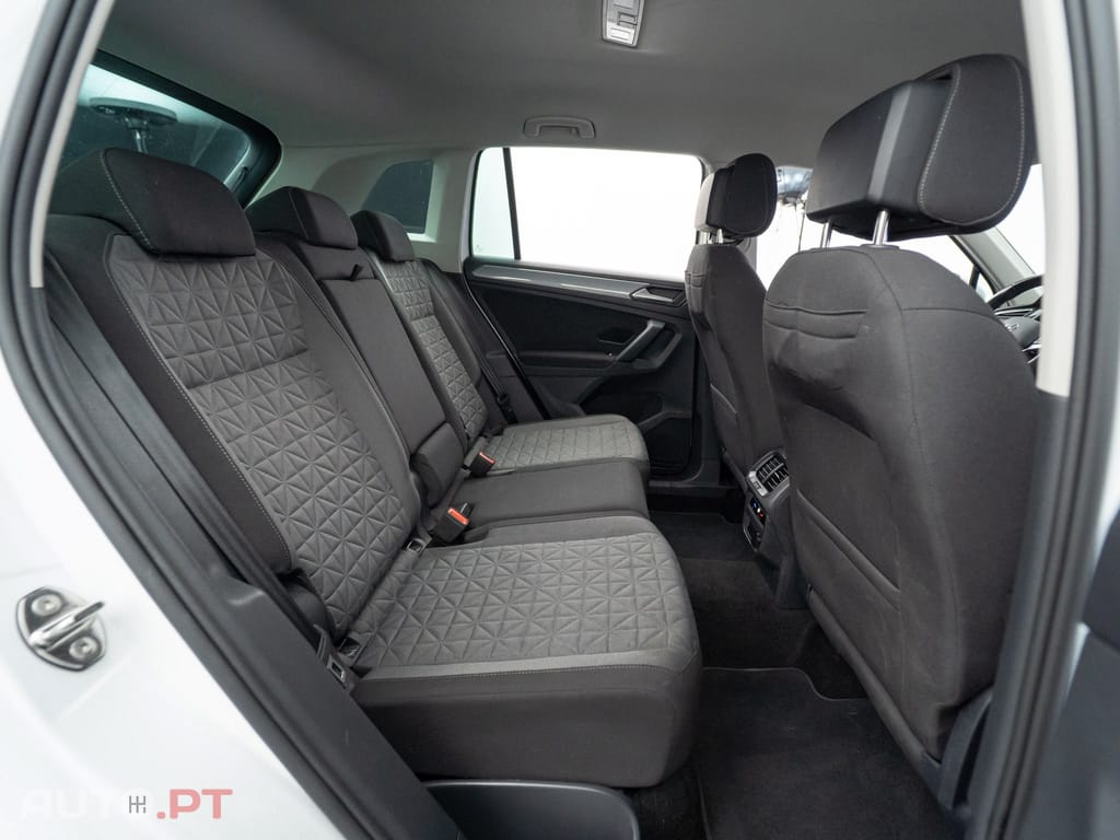 Volkswagen Tiguan 1.4 TSI eHybrid Conceptline DSG