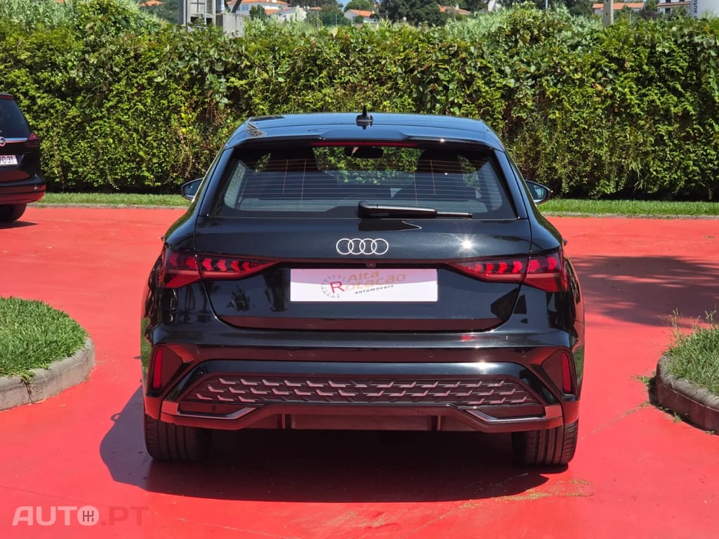 Audi A3 Sportback TFSIe 150 kW S tronic S line