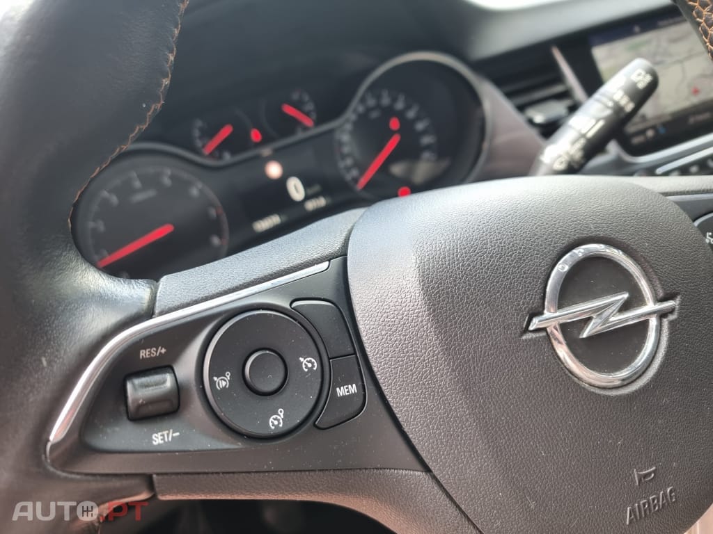 Opel Crossland X 1.2 Edition