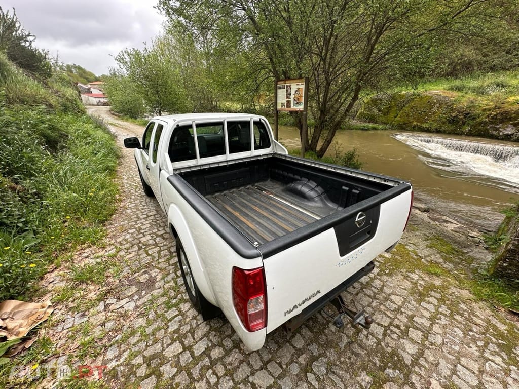 Nissan Navara 2.5 dCi CD LE 4WD