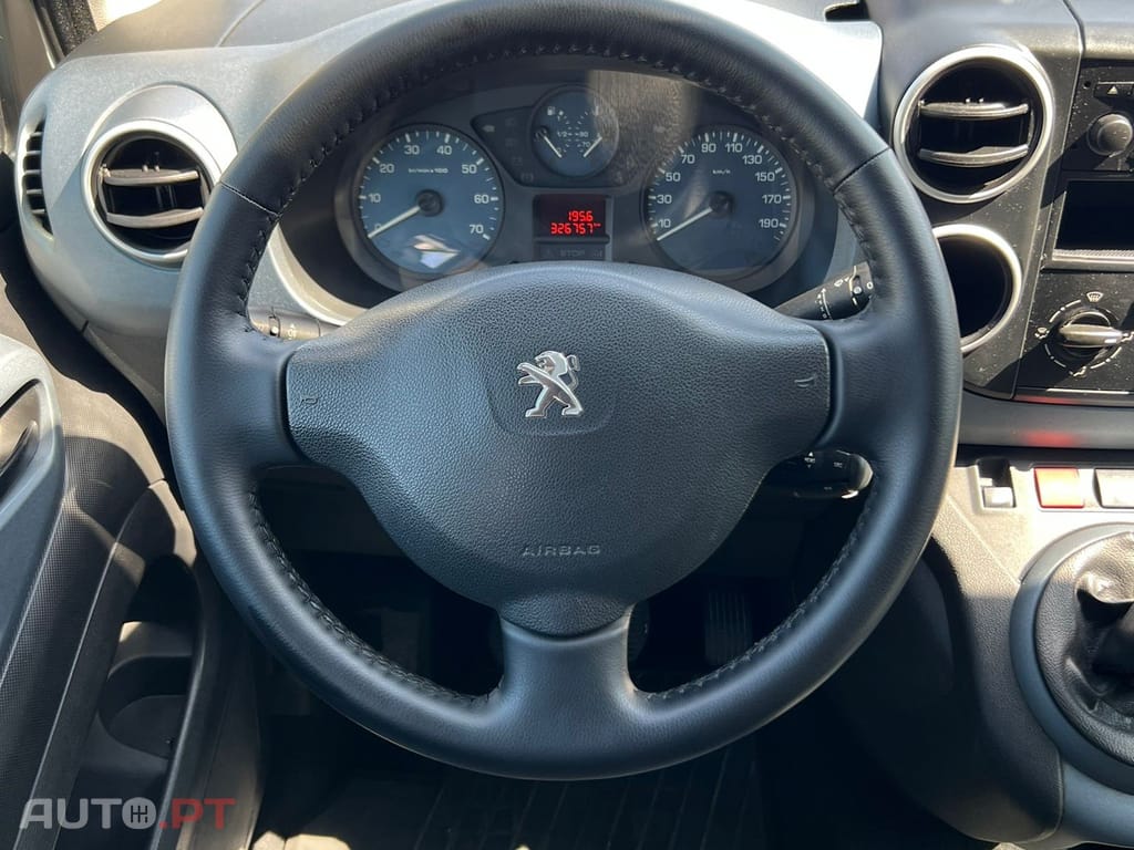 Peugeot Partner 1.6 e-HDi Family
