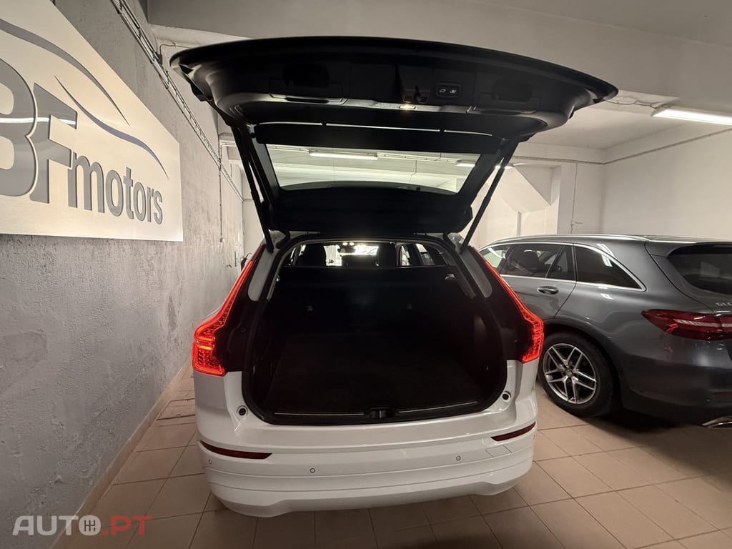 Volvo XC60 2.0 B4 Core