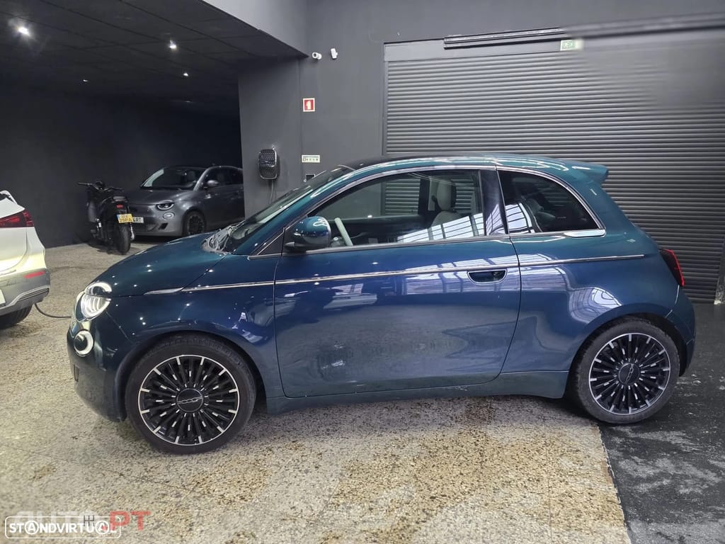 Fiat 500e La Prima