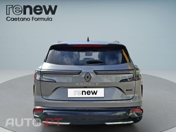 Renault Espace 1.2 E-Tech full hybrid 200cv iconic