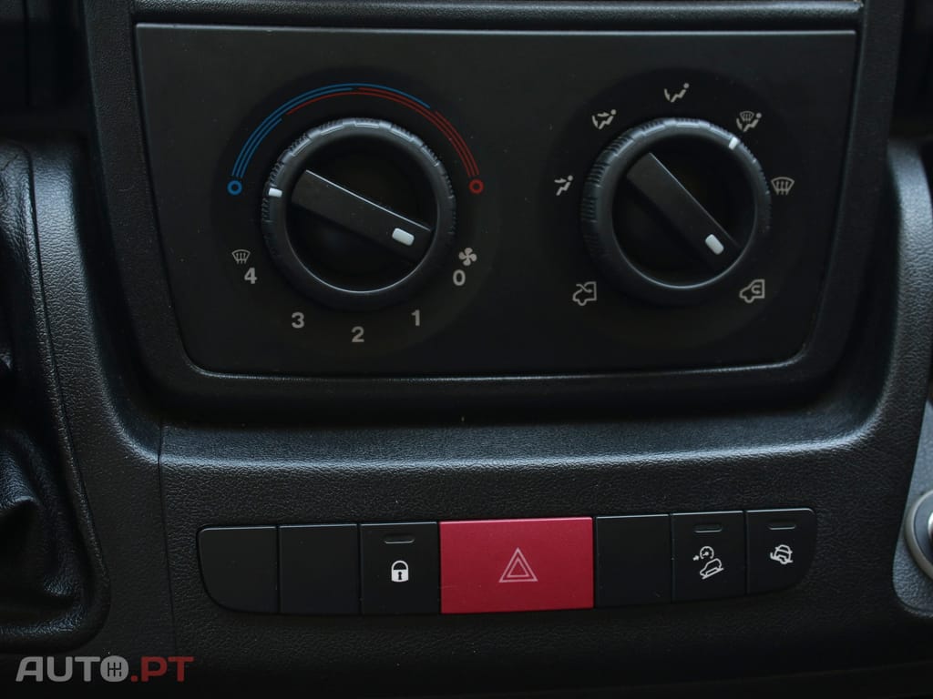 Citroen Jumper Outro