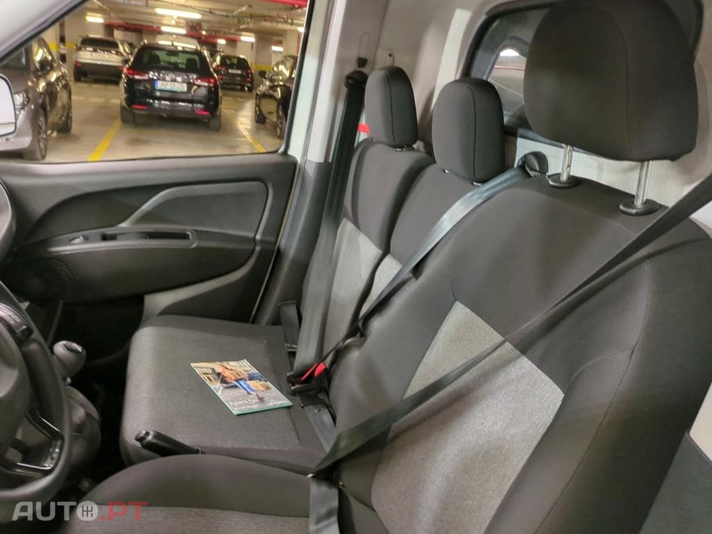 Fiat Doblo Cargo 1.6 MJ SX 3L