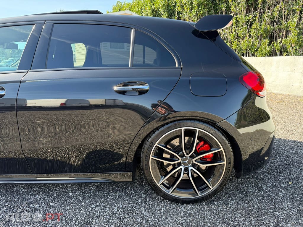 Mercedes-Benz A 35 AMG A35 S