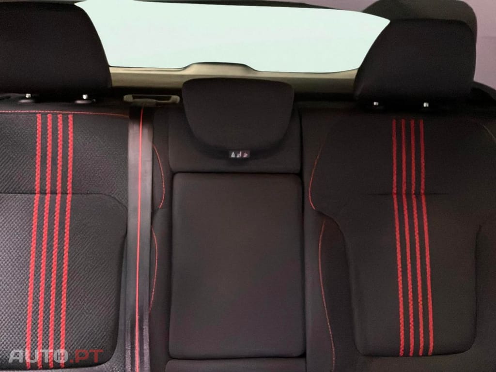 Renault Mégane 1.3 TCe R.S. Line