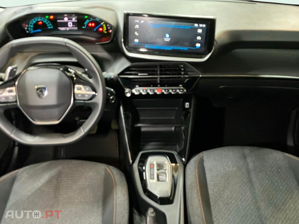 Peugeot 208 1.2 Hybrid Allure e-DCS6