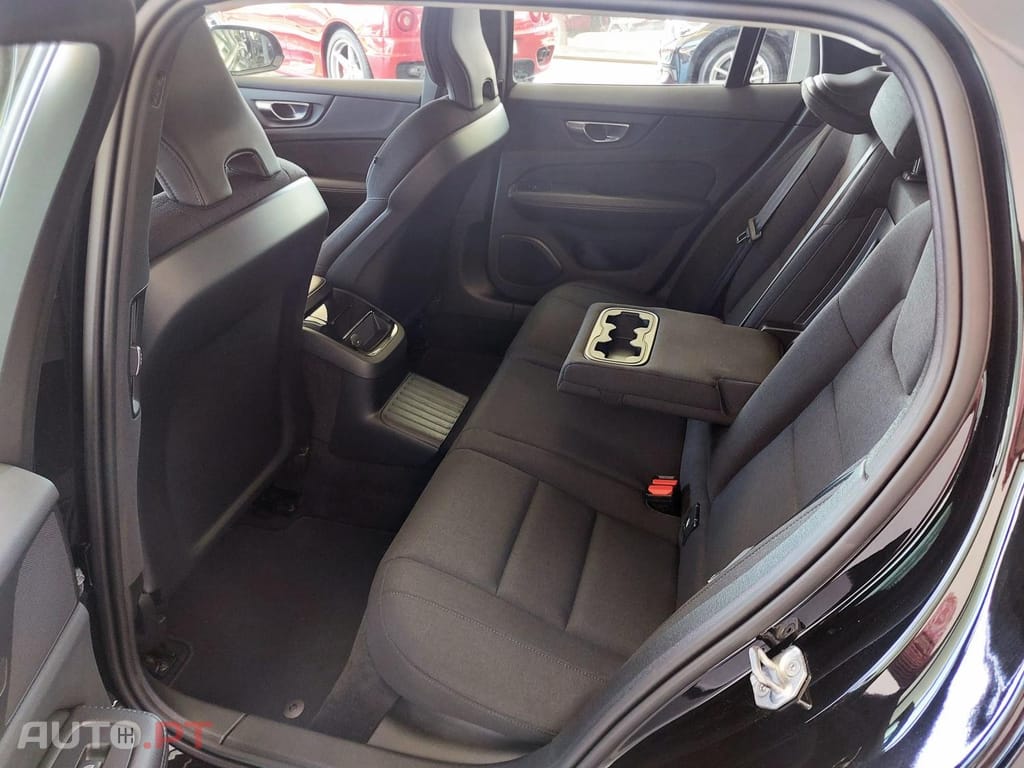 Volvo V60 2.0 T6 AWD TE Inscription Expression
