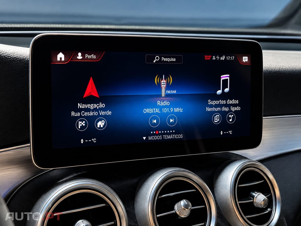 Mercedes-Benz GLC 300 de 4Matic 9G-TRONIC AMG Line — fotografia 35