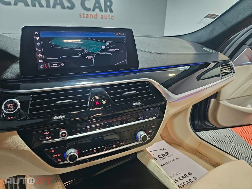 BMW 520 d Pack Desportivo M Auto