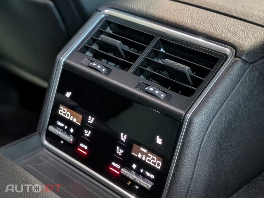 Porsche Panamera 4 E-Hybrid