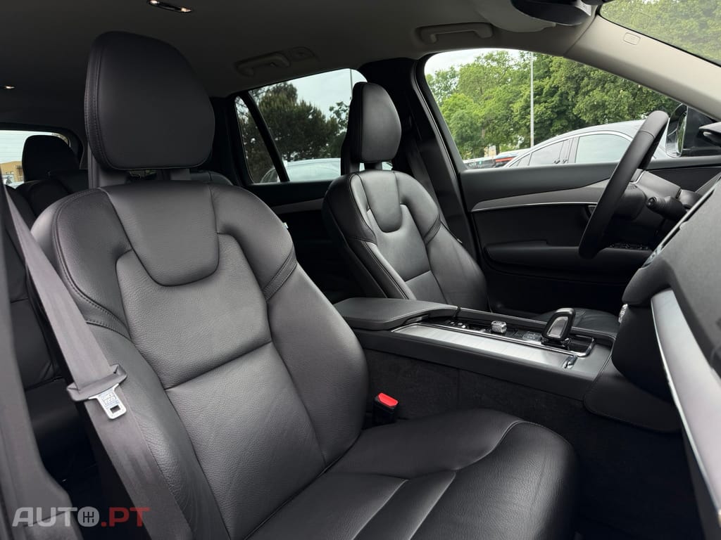 Volvo XC90 2.0 T8 PHEV Inscription Expression AWD