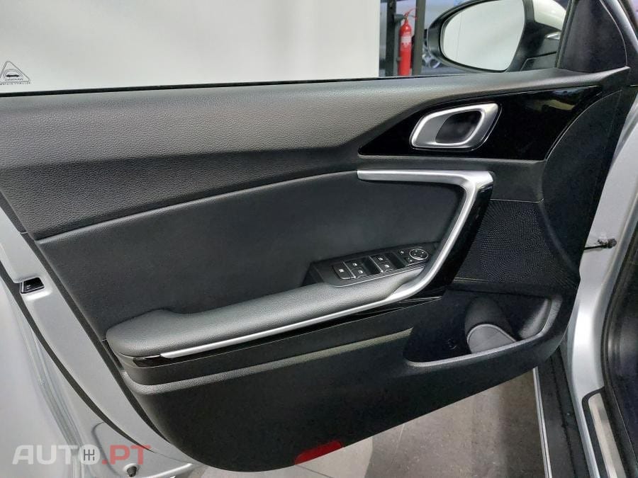 Kia Xceed 1.6 GDi PHEV First Edition