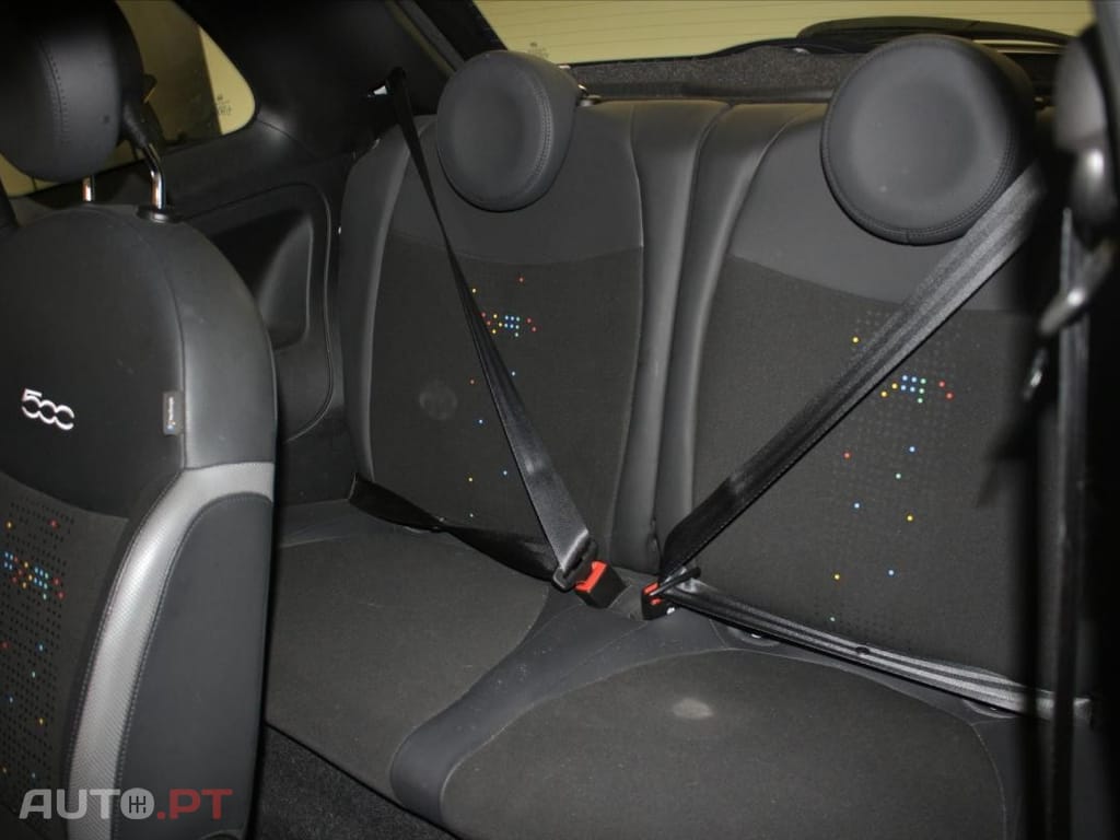 Fiat 500 1.0 Hybrid Hey Google