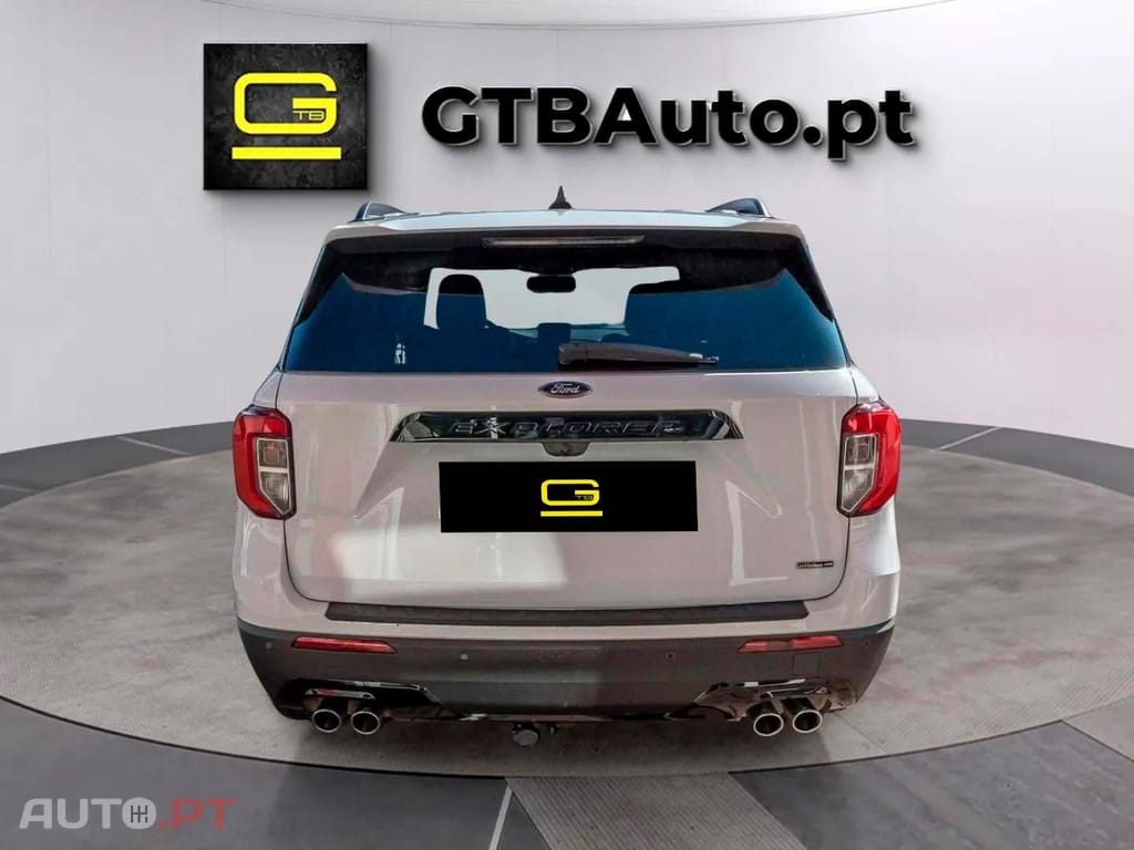 Ford Explorer Plug-in Hybrid ST-LINE