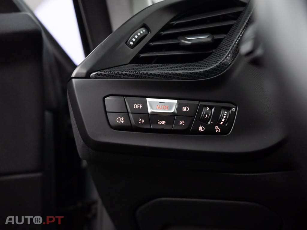 BMW 216 d Line Sport