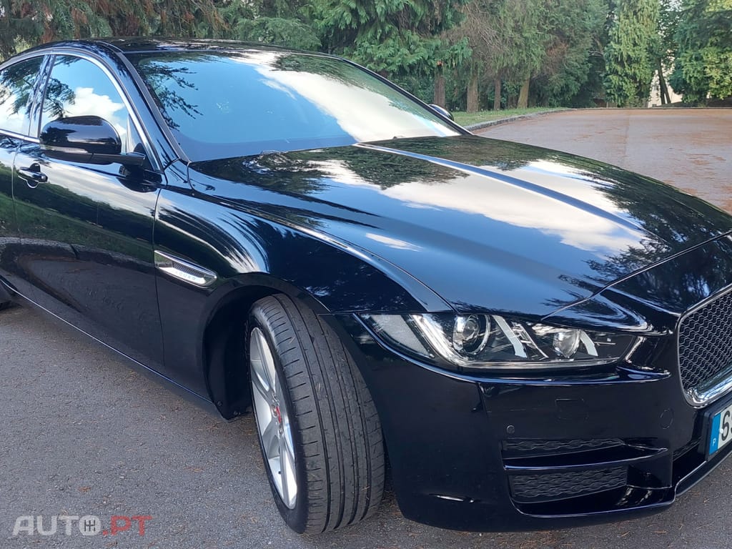 Jaguar XE Prestige