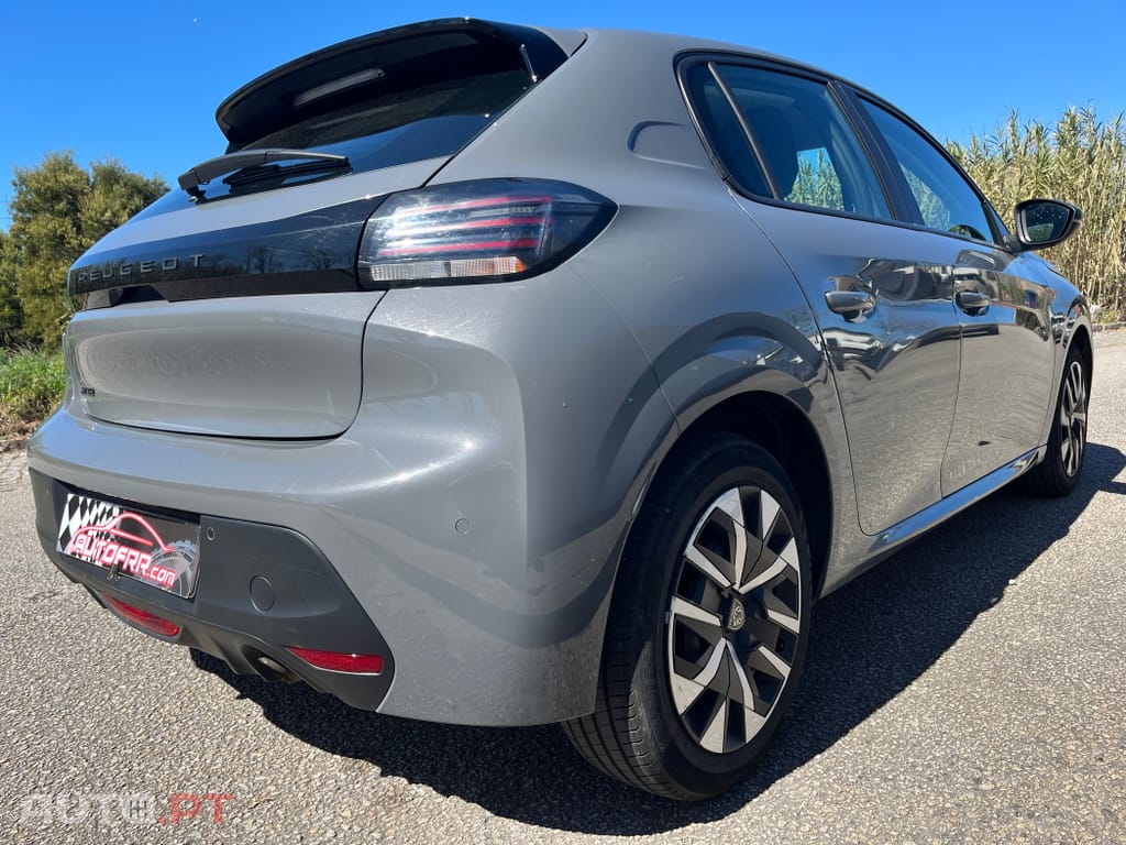 Peugeot 208 1.2 PureTech Like