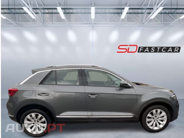 Volkswagen T-Roc 1.5 TSI SPORT DSG