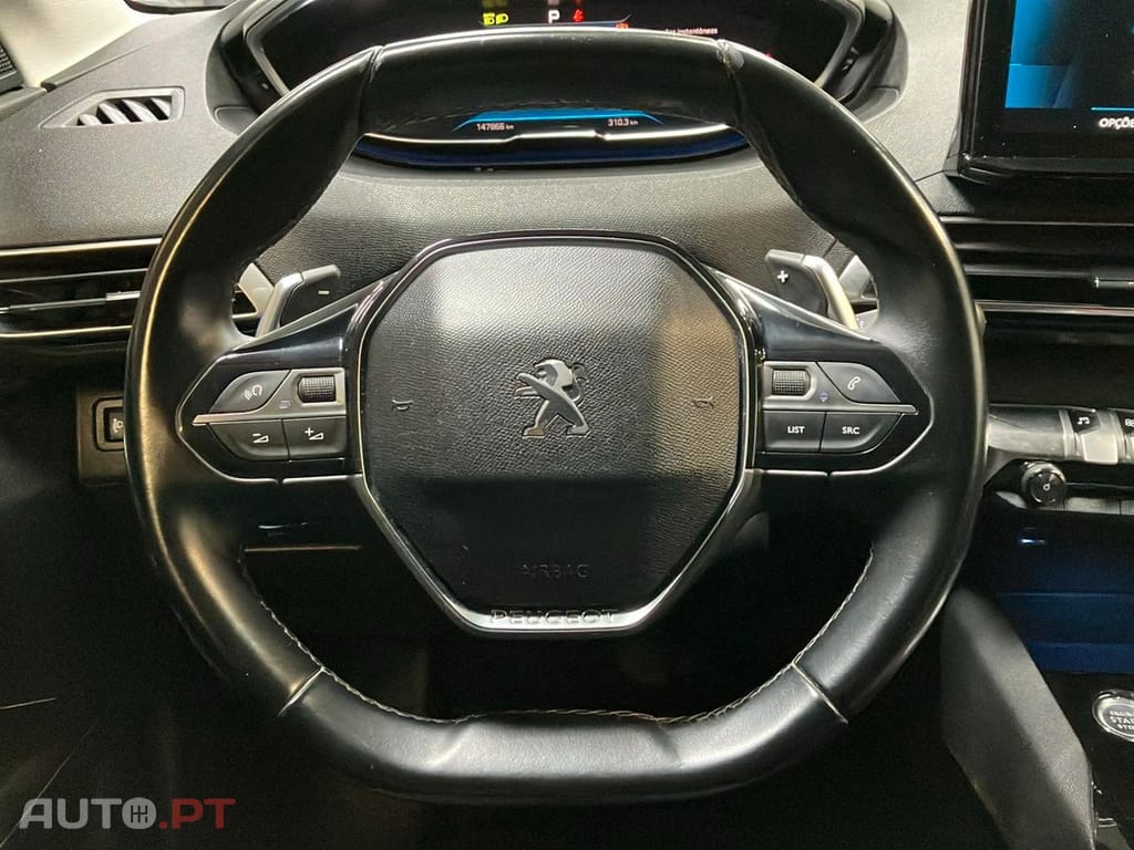 Peugeot 3008 1.5 BlueHDi Allure EAT8