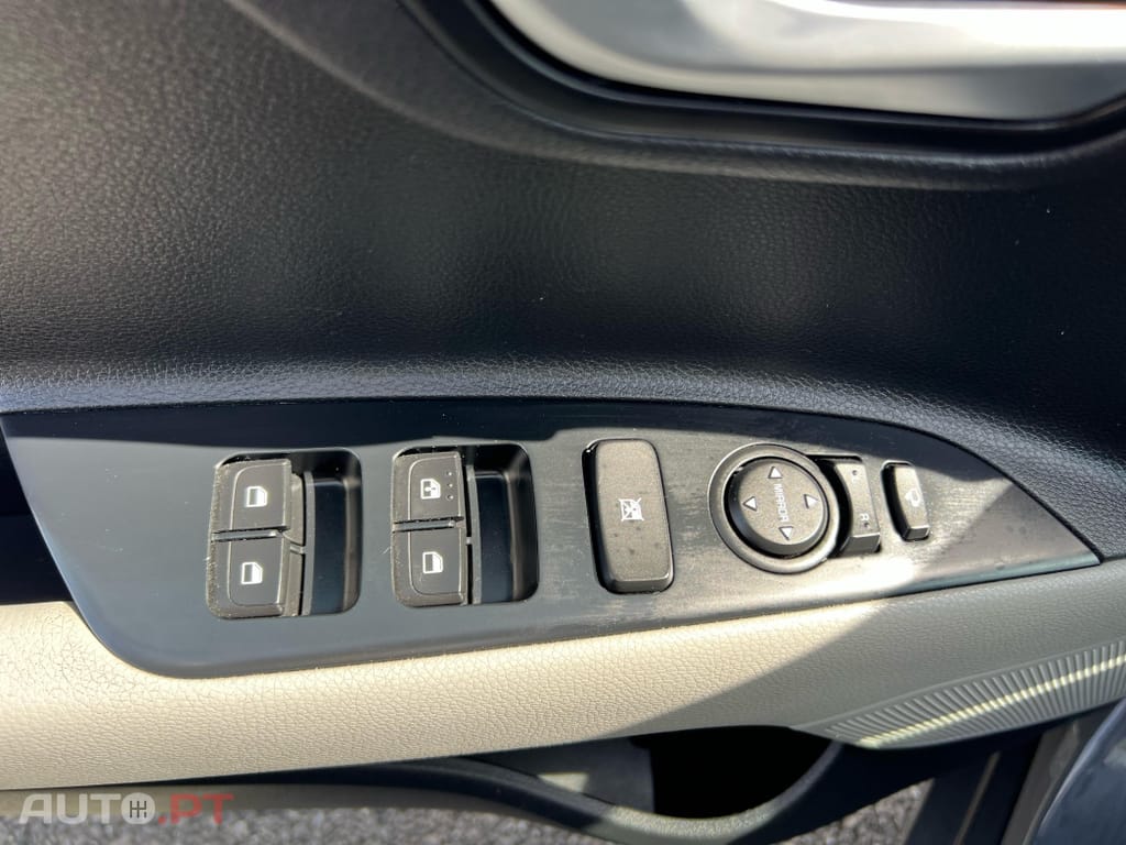 Kia Stonic HYBRIDE EDITION PLATINE