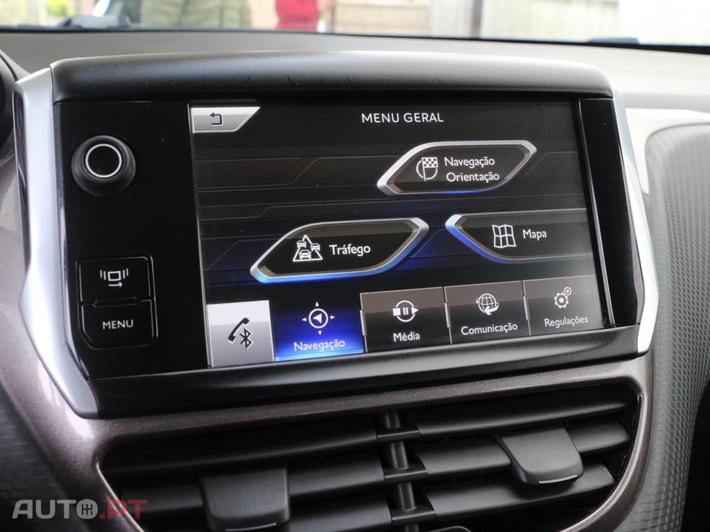 Peugeot 2008 1.6 e-HDi Active