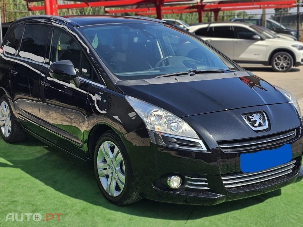 Peugeot 5008 1.6 e-HDi 7L Allure 2-Tronic