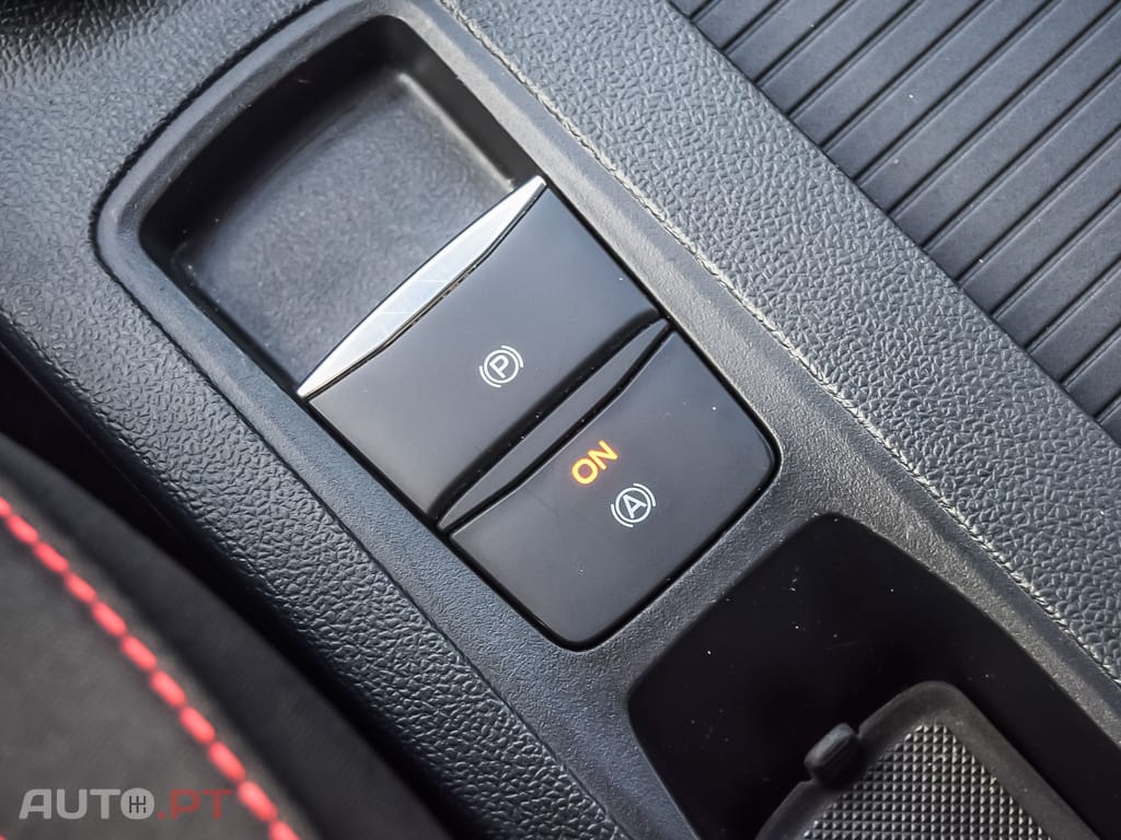 Ford Focus SW 1.0 EcoBoost MHEV ST-Line X Aut.