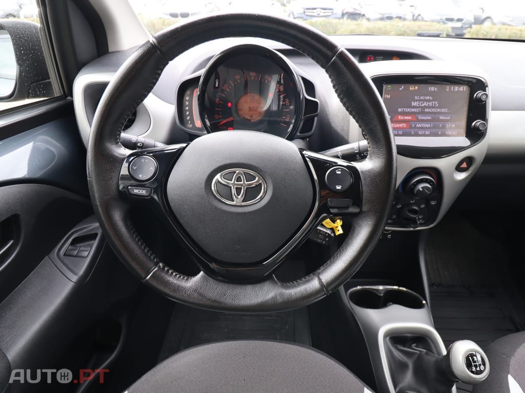 Toyota Aygo 1.0 Plus