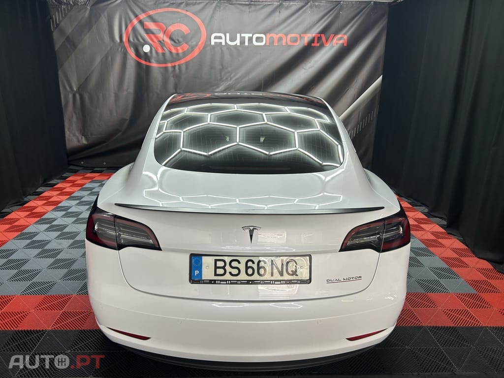 Tesla Model 3 Performance Dual Motor AWD