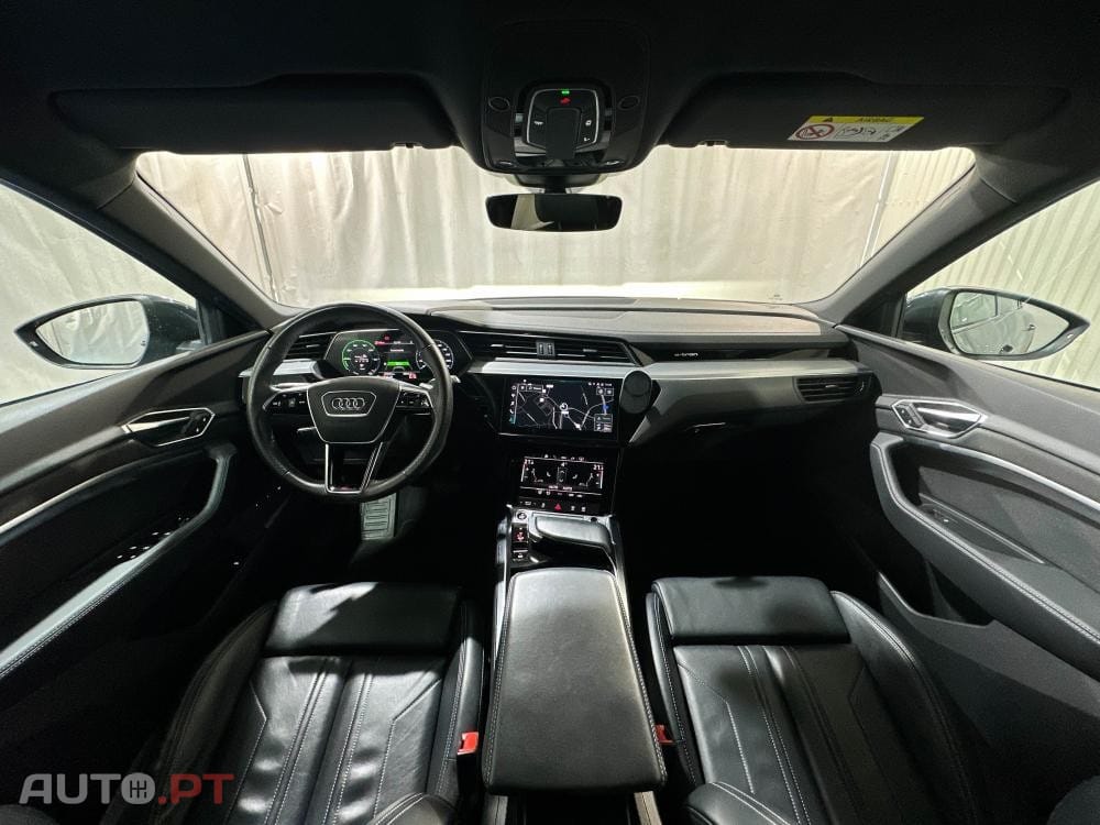 Audi E-Tron 55 quattro S line