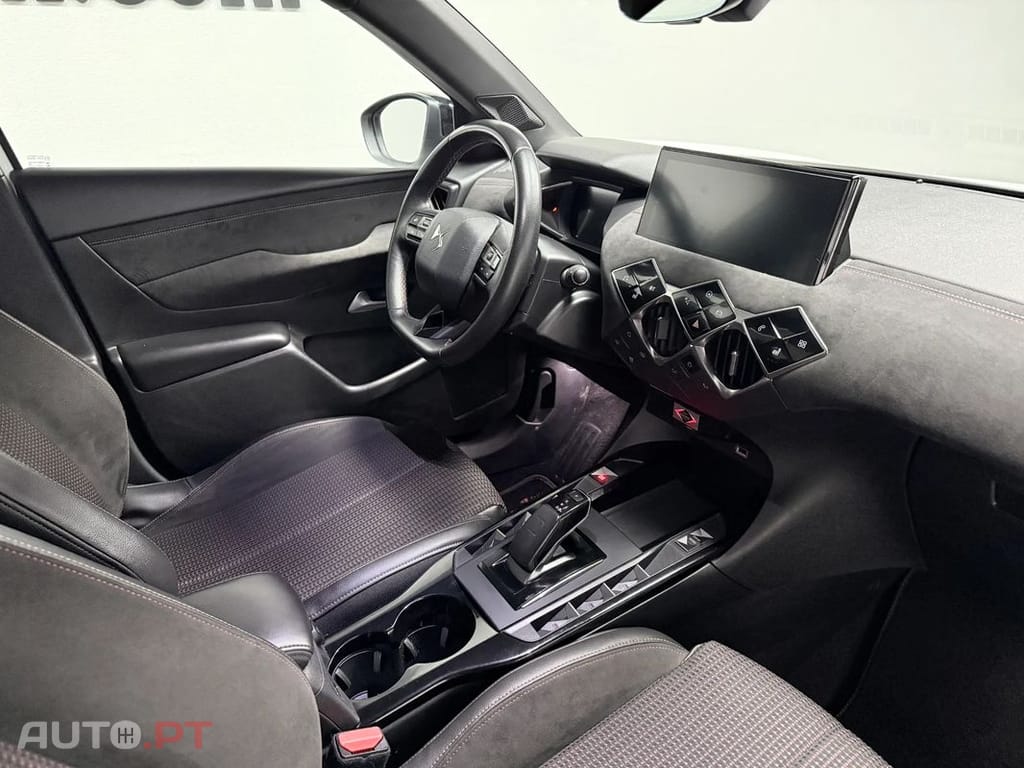 DS DS3 Crossback E-TENSE PERFORMANCE LINE +