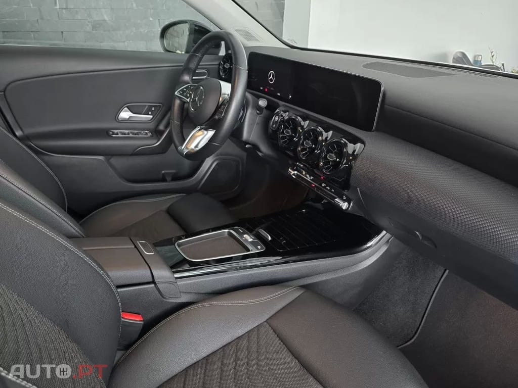 Mercedes-Benz A 200 Standard