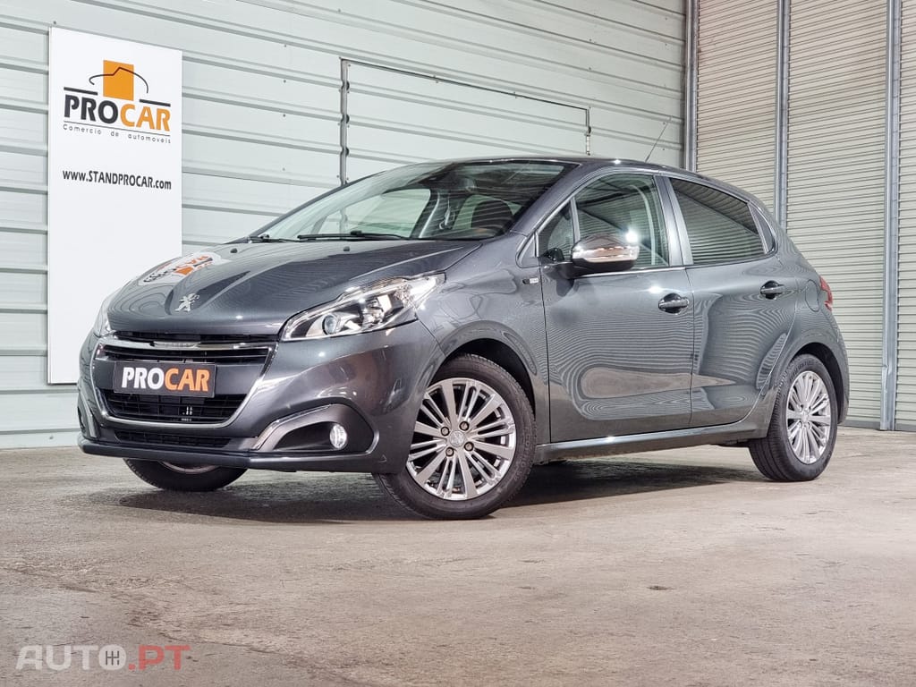 Peugeot 208 1.2 PureTech Style