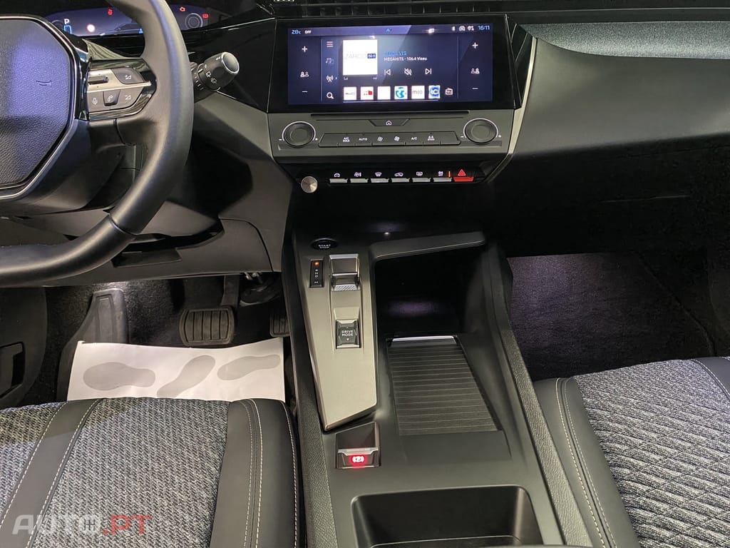 Peugeot 308 SW 1.2 Hybrid Allure e-DCS6