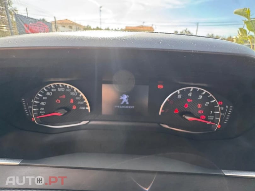 Peugeot 208 1.2 PureTech Active Pack