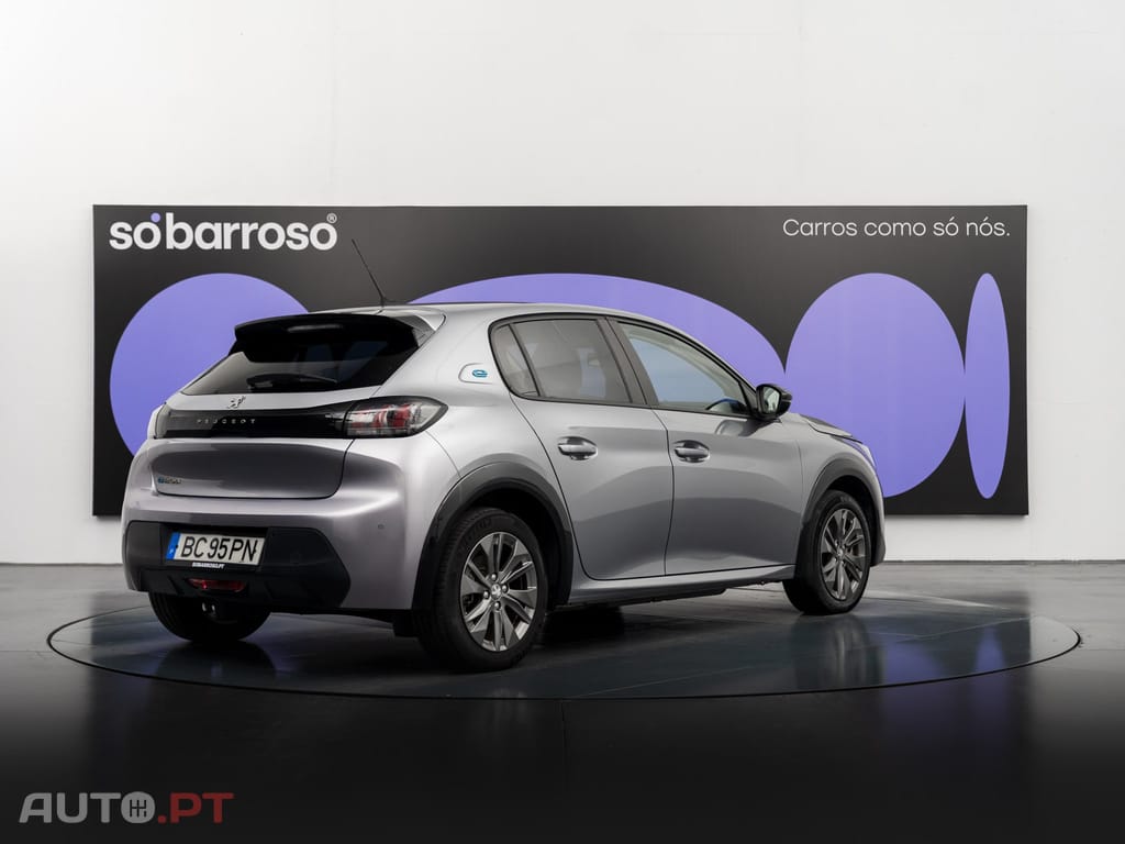 Peugeot E-208 50 kWh Active Pack