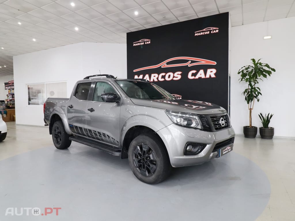 Nissan Navara 2.3 dCi CD 4WD Tekna Auto