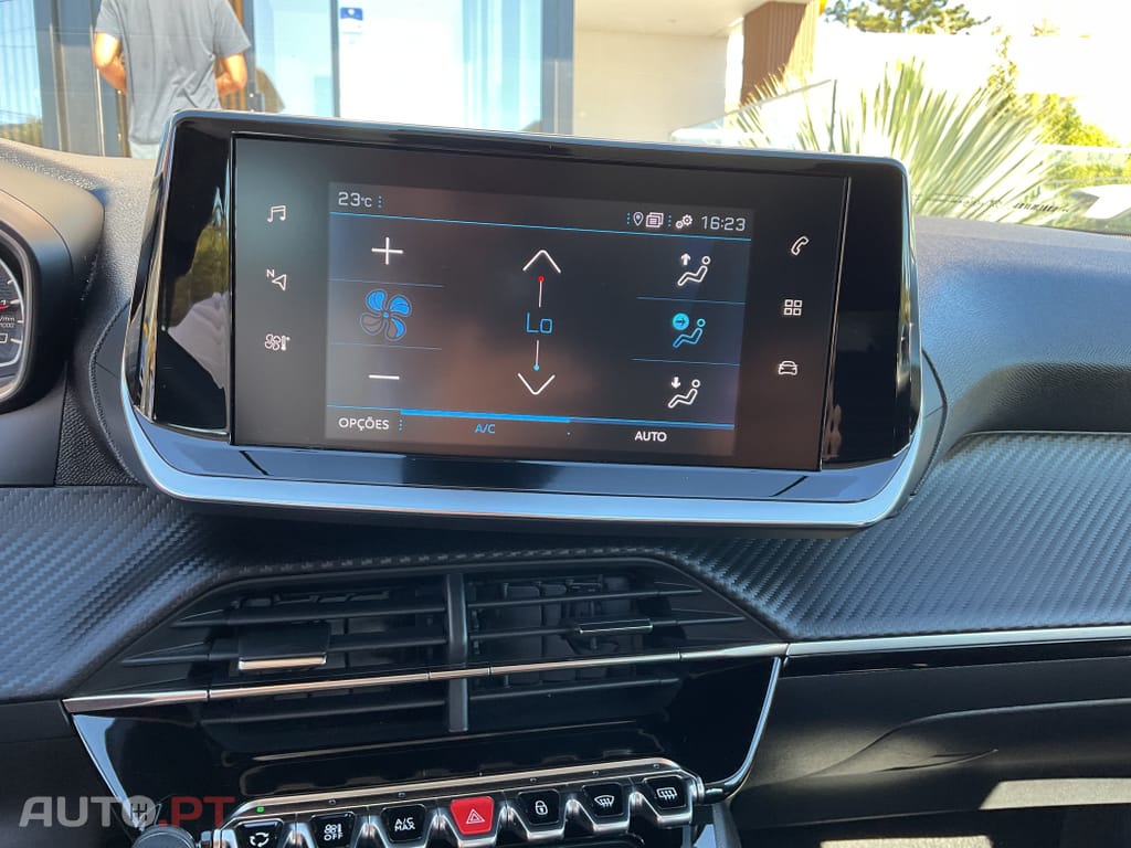 Peugeot 2008 1.2 PureTech Active