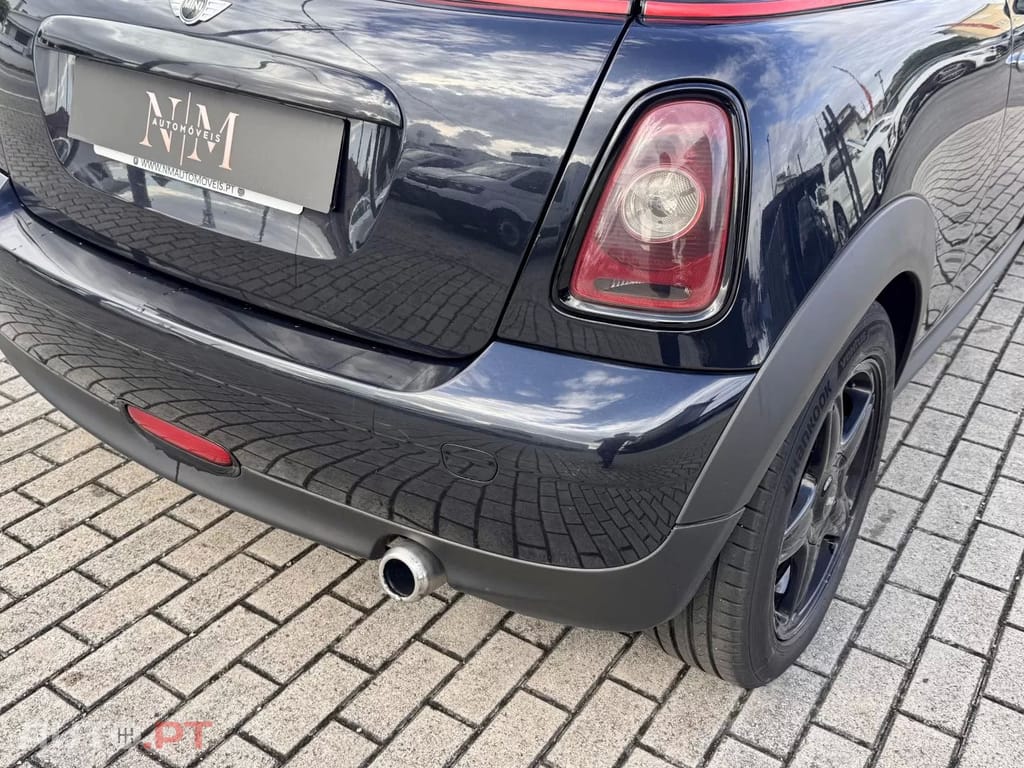 MINI Cooper Cooper D
