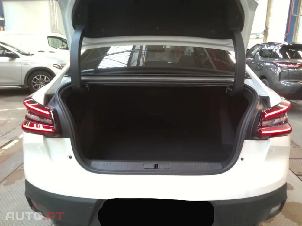 Citroen e-C4 X 50 kWh Shine