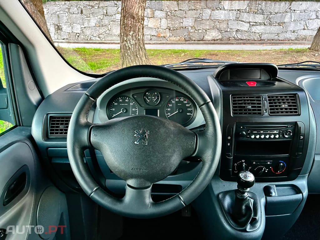 Peugeot Expert 2.0 HDi 229 L2H2