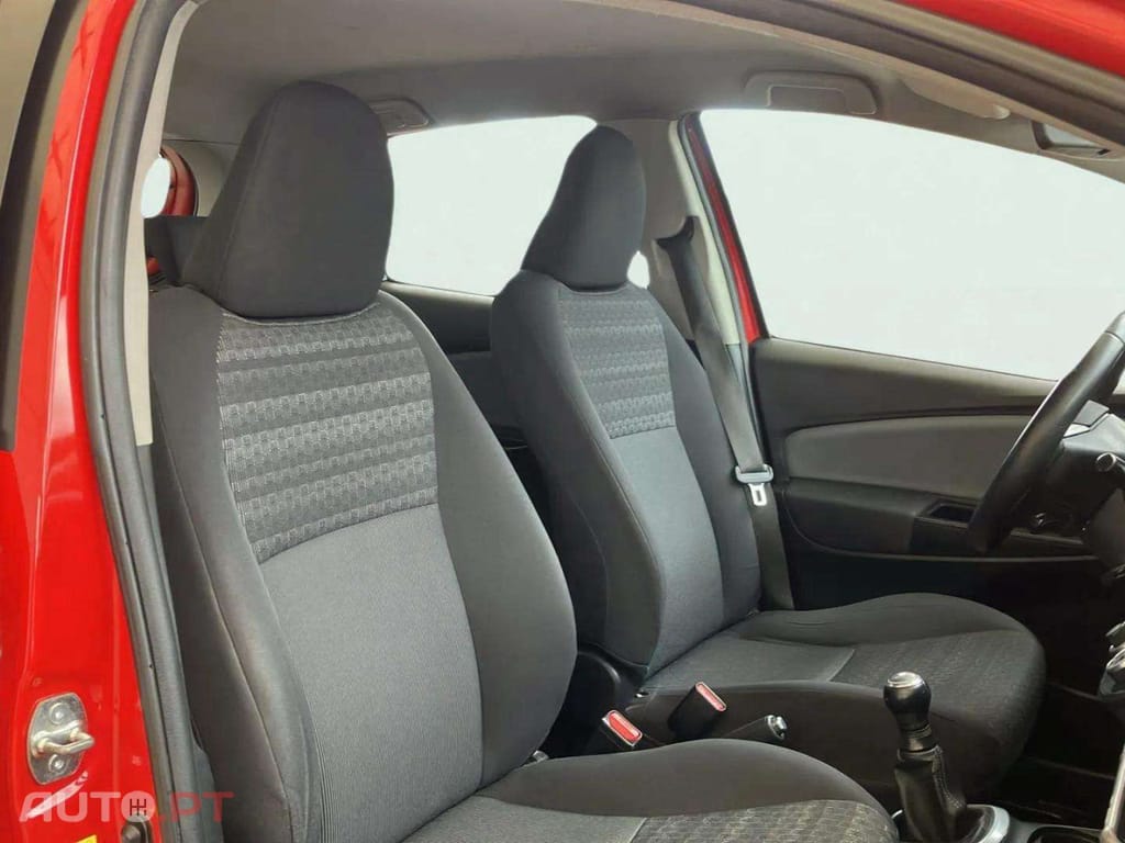 Toyota Yaris 1.0 VVT-i Comfort+P.Style