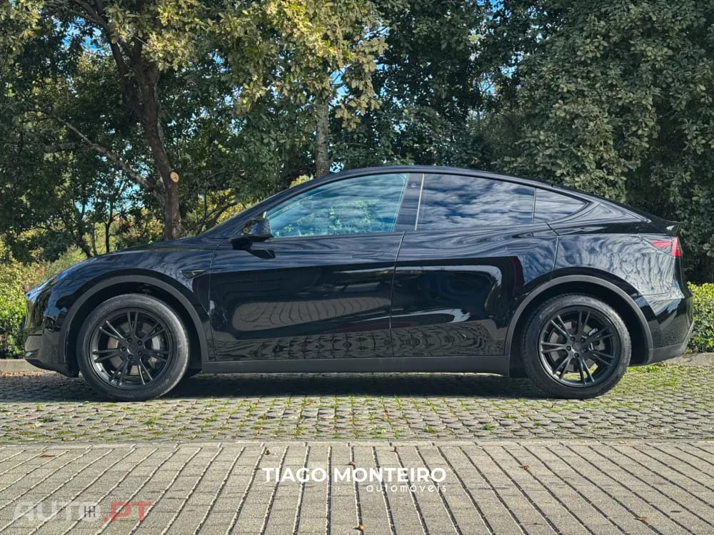 Tesla Model Y Tração Traseira