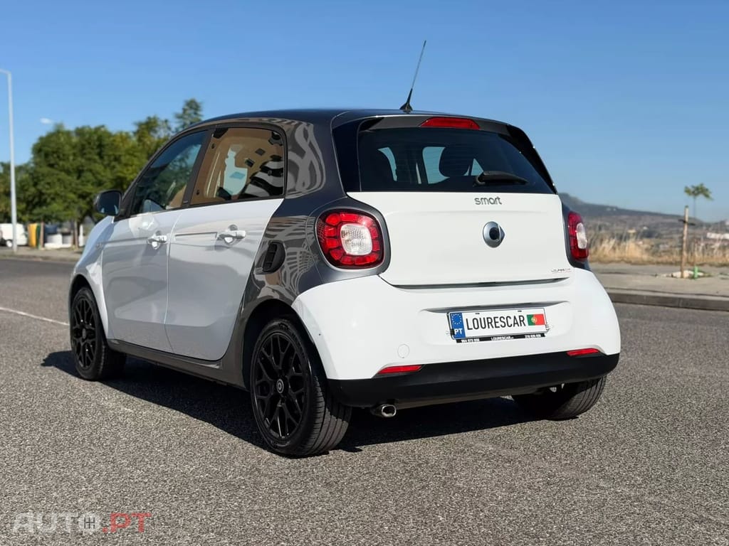 Smart ForFour 0.9 Passion 90 Aut.