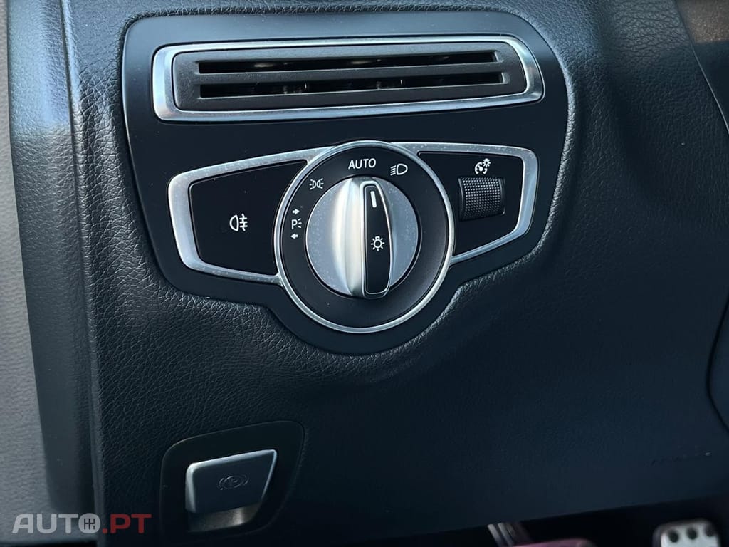 Mercedes-Benz C 220 d AMG Line
